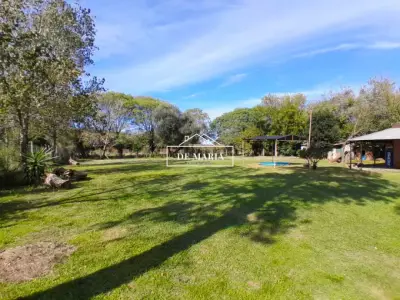 Casa en venta en General Pueyrredón - foto 2
